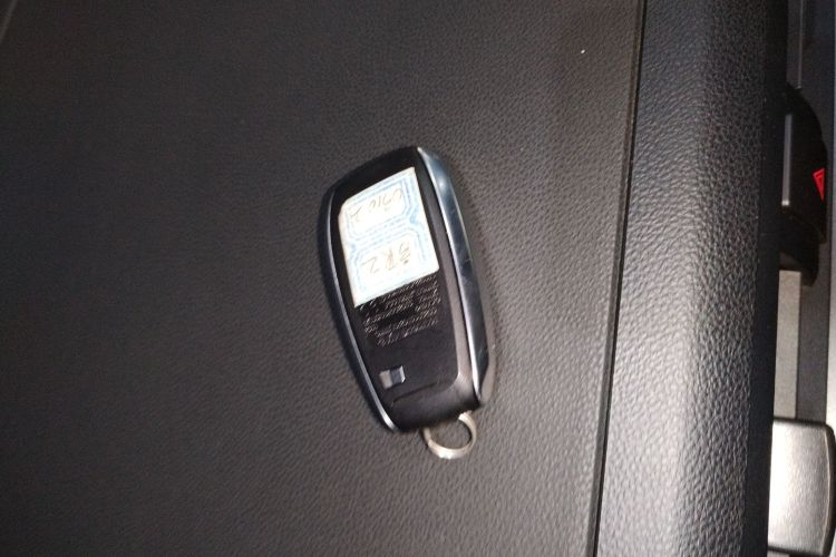 斯巴鲁BRZ 2022款 2.4L 手动版中控内饰11