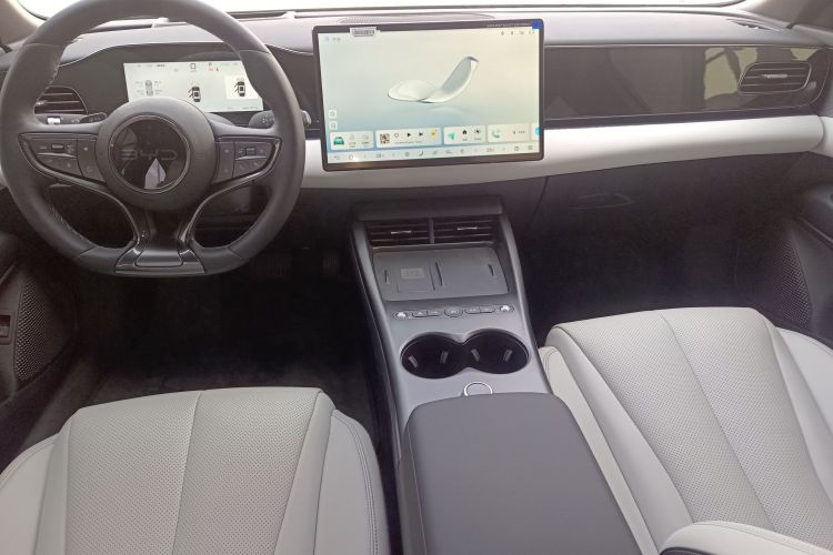 比亚迪 海豹06新能源 2025款 EV 545KM旗舰型中控内饰12