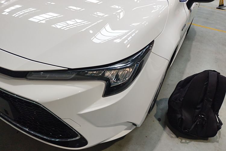 丰田 雷凌 2022款 双擎 1.8H E-CVT豪华版局部细节36