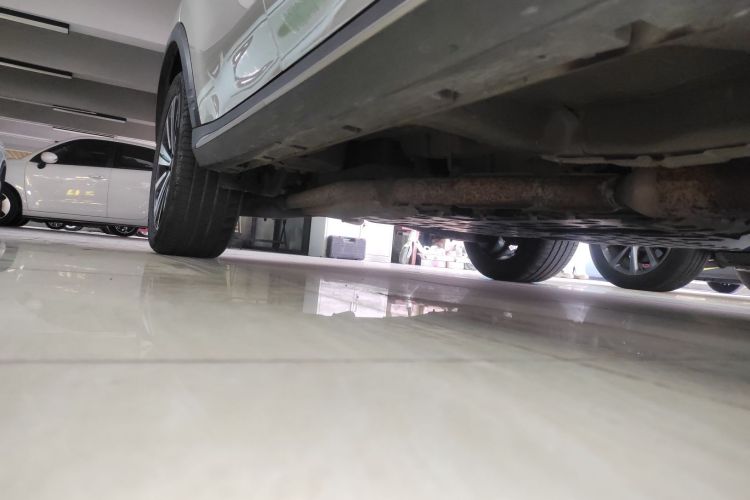 荣威RX5新能源 2017款 eRX5 50T 混动互联尊荣旗舰版局部细节9001