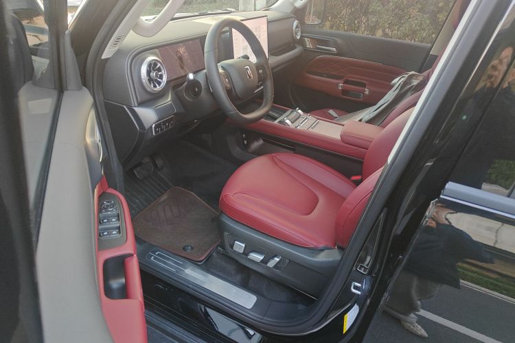 坦克300新能源 2025款 Hi4-T局部细节19