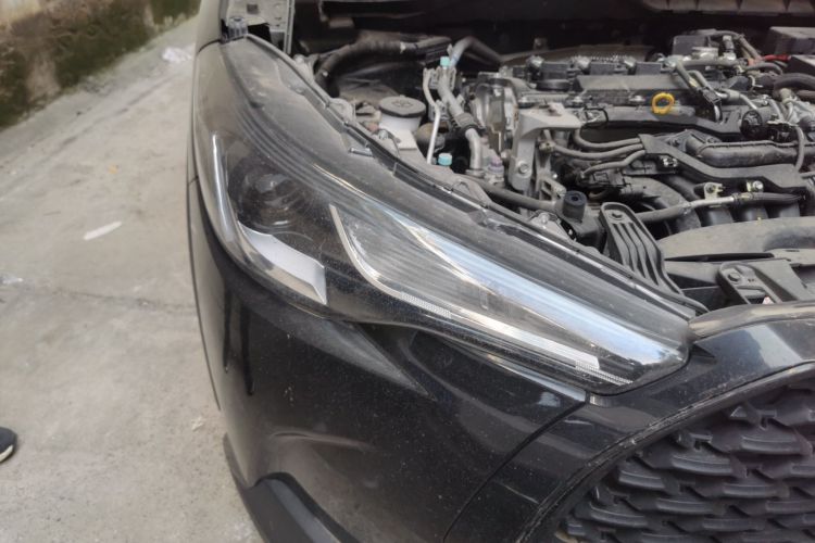 丰田 卡罗拉锐放 2022款 2.0L 精英版车身外观8