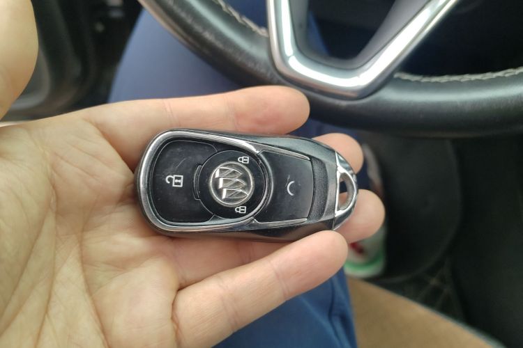 别克 昂科拉GX 2020款 20T CVT两驱豪华型中控内饰11