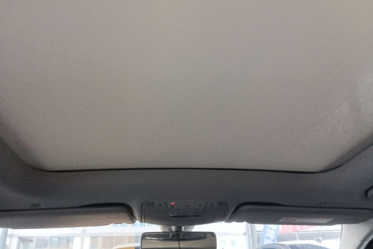 奔驰C级 2020款 C 260 L 运动版中控内饰22