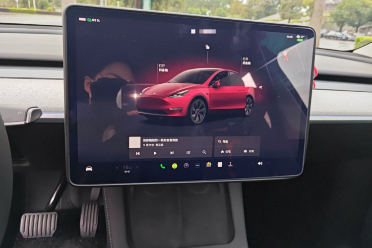 特斯拉 Model Y 2024款 后轮驱动版中控内饰16