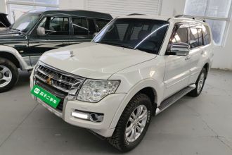 三菱 帕杰罗（平行进口）