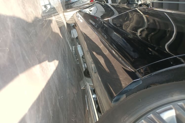 奔驰E级 2022款 E 260 L局部细节9002