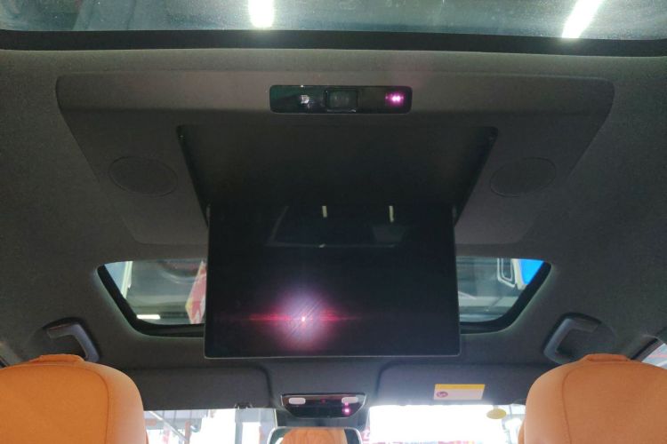 理想汽车 理想L9 2024款 Ultra局部细节22