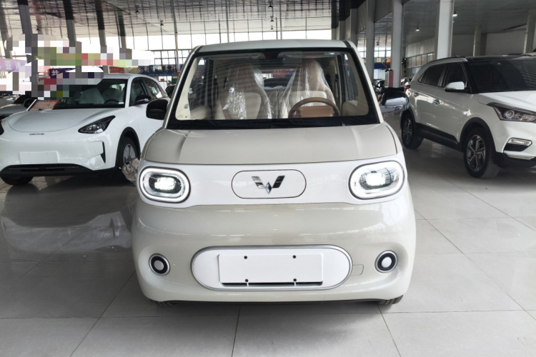 五菱汽车 宏光MINIEV 2024款 第三代 215km 青春版车身外观2