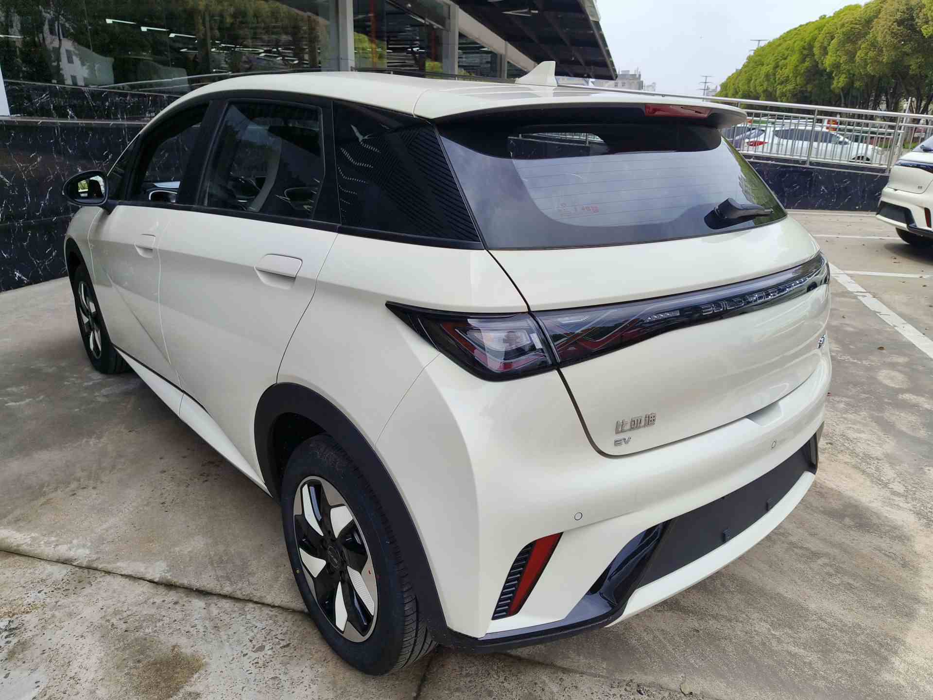比亚迪 海豚 2025款 420km 自由版(3)