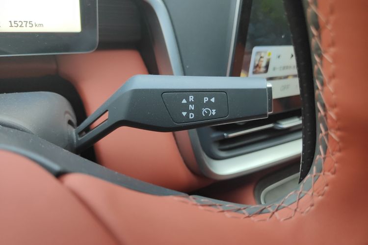 东风奕派 eπ008 2024款 636Max纯电版 6座中控内饰18