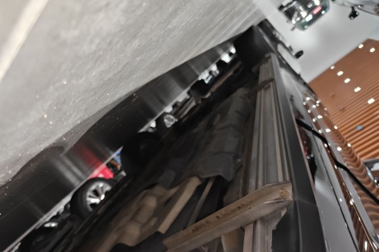 丰田 汉兰达 2017款 2.0T 两驱精英版 5座局部细节9002