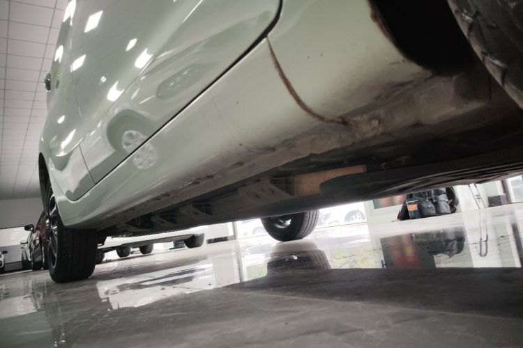 长安欧尚 奔奔E-Star 2021款 国民版 心悦版 磷酸铁锂（31.18kWh）局部细节9001