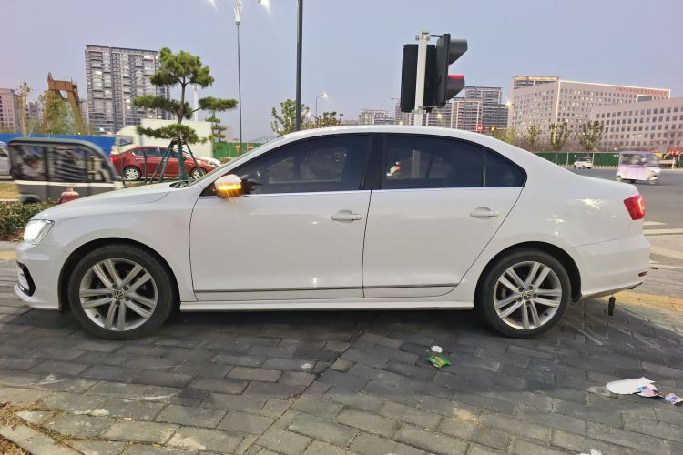 大众 速腾 2018款 280TSI DSG熠动版车身外观4