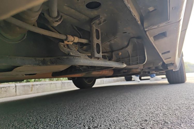 别克 昂科拉 2013款 1.4T 自动两驱精英型局部细节9002