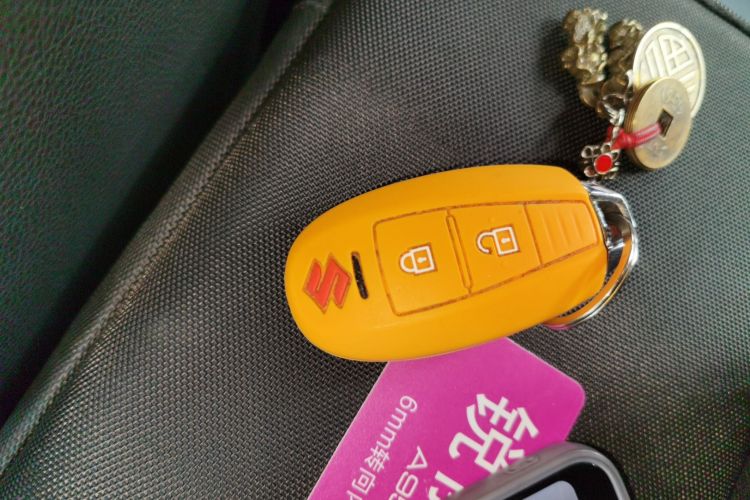 铃木 骁途 2017款 1.6L CVT两驱都市时尚型中控内饰11