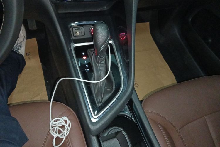 别克GL6 2019款 18T 6座互联豪华型 国VI局部细节18