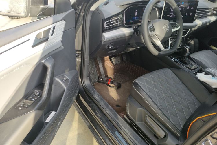 大众 速腾 2023款 300TSI DSG超越版中控内饰20