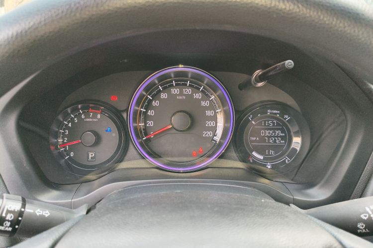 本田XR-V 2021款 1.5L CVT舒适版中控内饰14