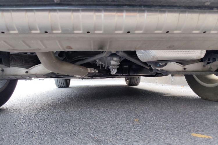 大众 途锐 2022款 2.0TSI 锐尚版局部细节9009