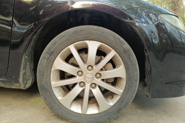 马自达6 2012款 2.0L 自动时尚型车身外观10