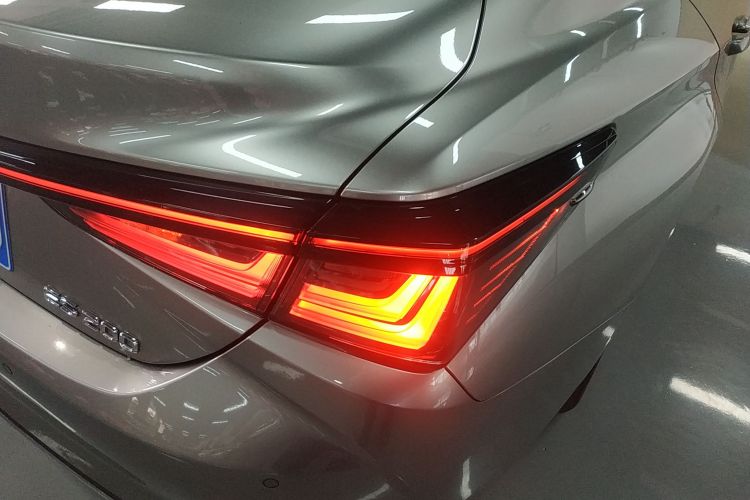 雷克萨斯ES 2025款 200 臻享版车身外观6006