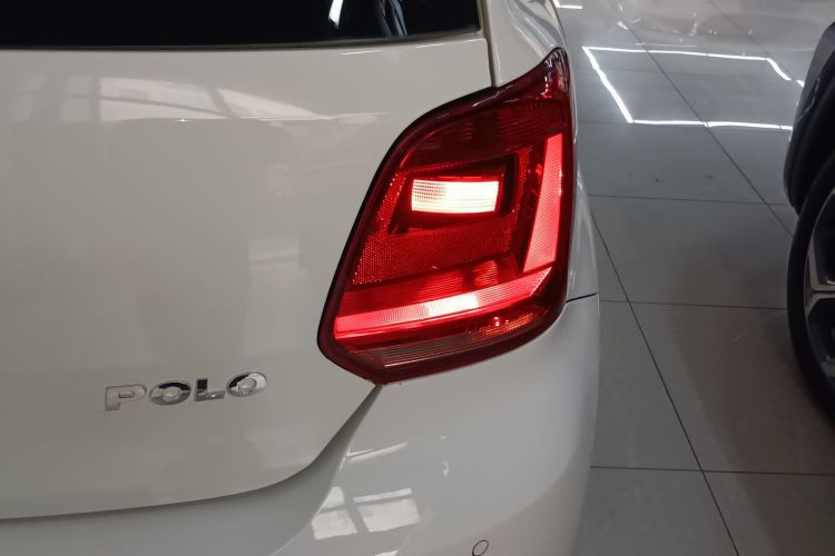 大众 Polo 2018款 1.5L 自动安享型车身外观9