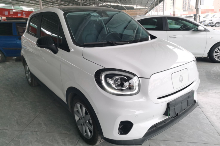 零跑汽车 零跑T03 2022款 星钻版车身外观3