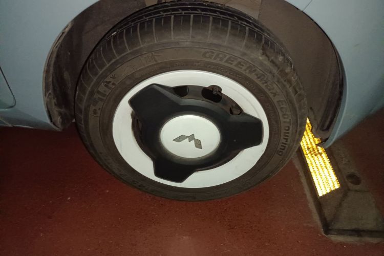 五菱汽车 宏光MINIEV 2022款 自在款 磷酸铁锂车身外观10