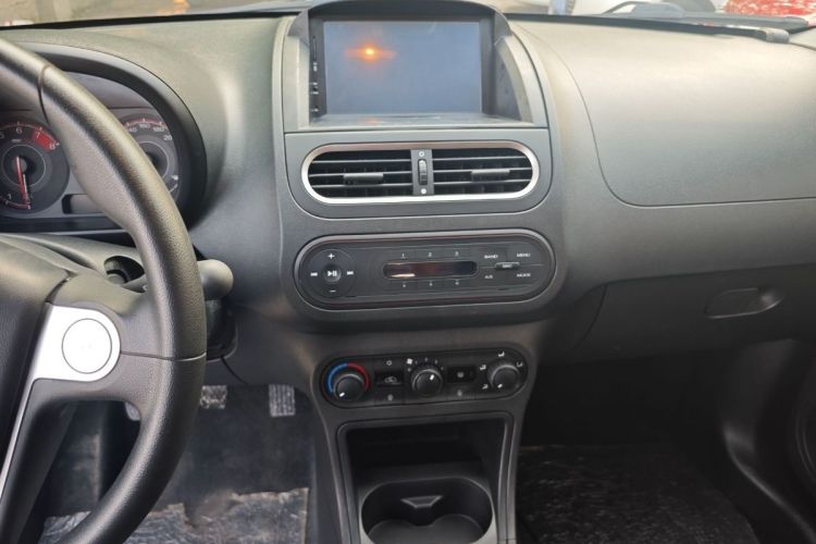 名爵3 2014款 1.3L 手动舒适版局部细节16