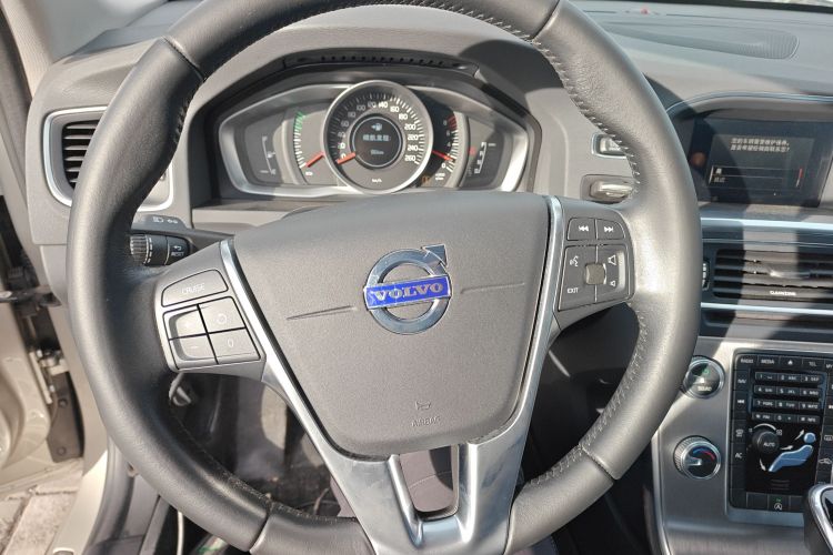 沃尔沃S60 2018款 S60L T3 智进版局部细节13