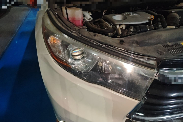 丰田 汉兰达 2015款 2.0T 四驱豪华版 7座车身外观8