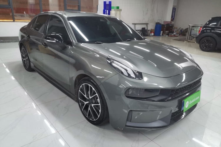 领克03 2022款 2.0TD DCT劲Pro车身外观3