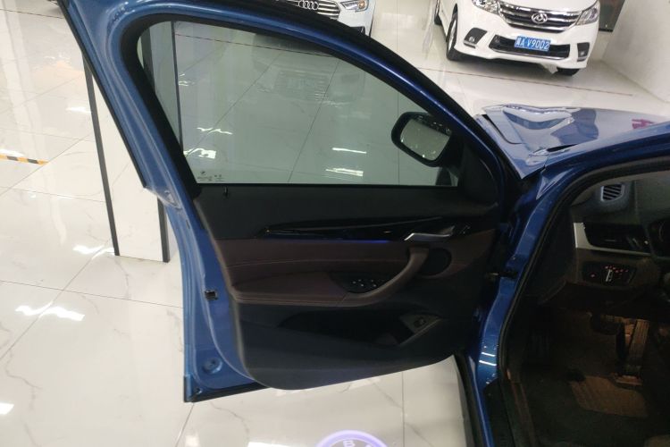 宝马X1 2020款 sDrive25Li 领先型中控内饰47