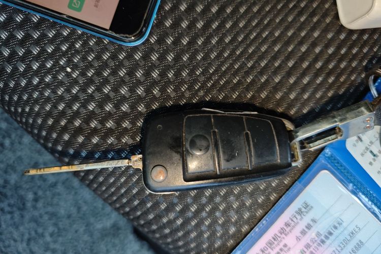 丰田 威驰 2014款 1.3L 手动超值版中控内饰11