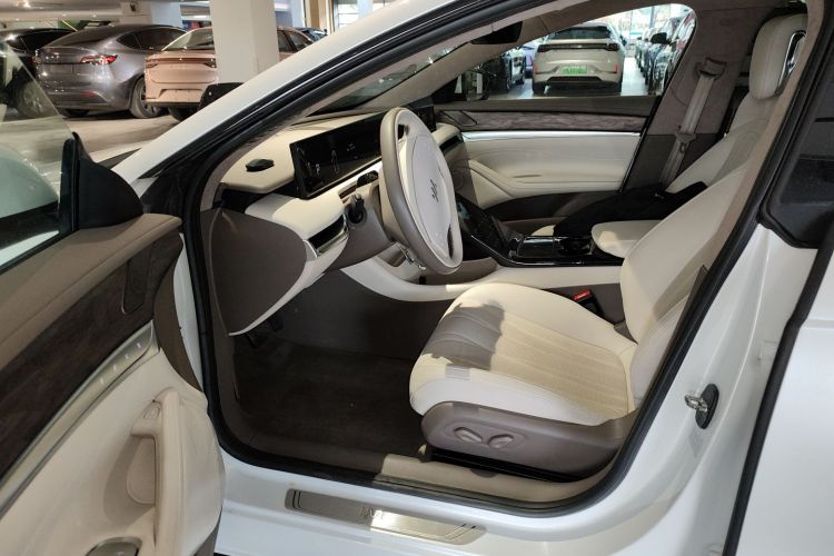 智己汽车 智己L7 2022款 Dynamic中控内饰20