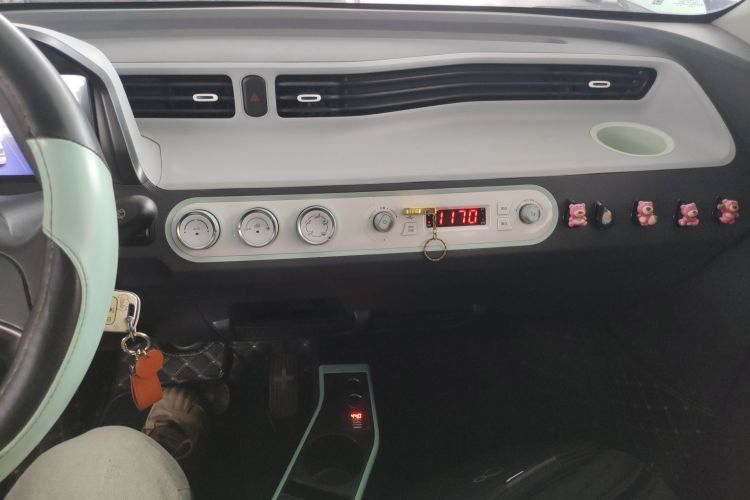 五菱汽车 宏光MINIEV 2021款 马卡龙臻享款 磷酸铁锂局部细节16