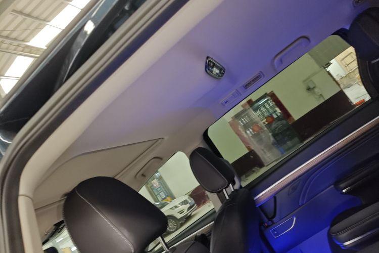 广汽传祺 传祺M8 2021款 领秀系列 390T 尊享版中控内饰22