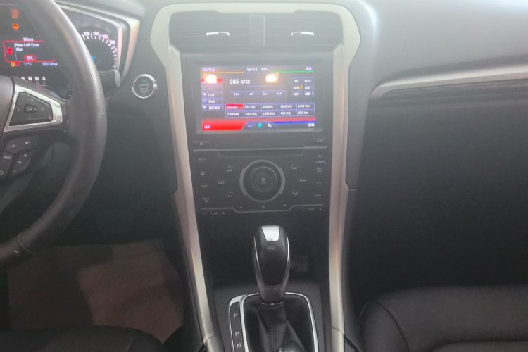 福特 蒙迪欧 2013款 2.0L GTDi200时尚型中控内饰16