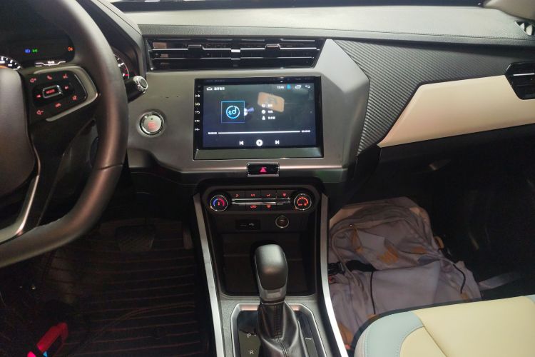 奇瑞 瑞虎3X 2022款 PLUS 1.5L CVT时尚版局部细节16