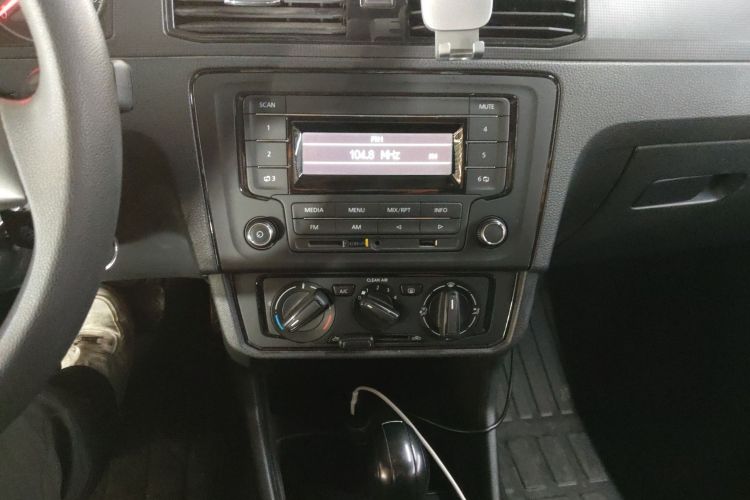 大众 桑塔纳 2019款 1.5L 自动风尚版 国VI局部细节16