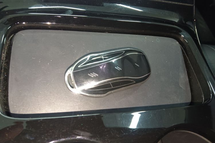 智己汽车 智己L7 2022款 Dynamic中控内饰7001