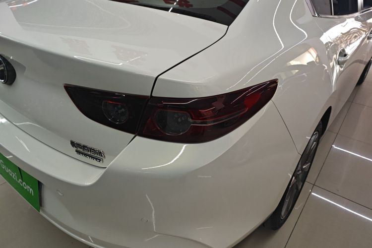 马自达3 昂克赛拉 2021款 2.0L 自动质雅版车身外观9