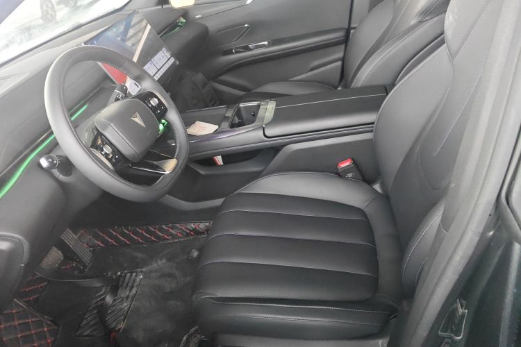 深蓝汽车 深蓝L07 2024款 230Max乾崑智驾ADS SE增程版中控内饰19