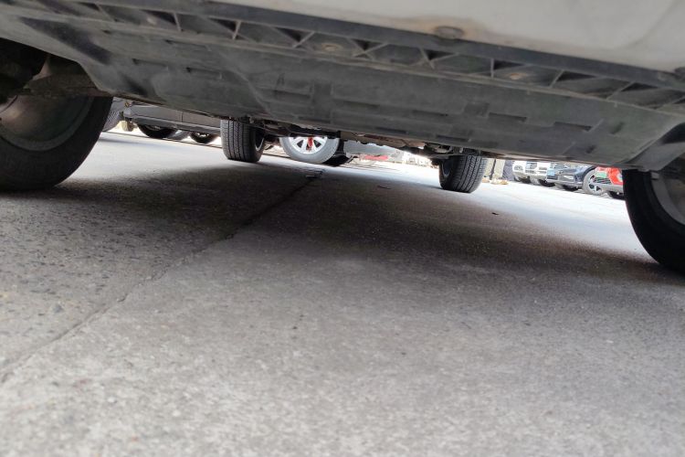 东风风行 风行T5L 2019款 1.5T CVT豪华型 5座局部细节9008