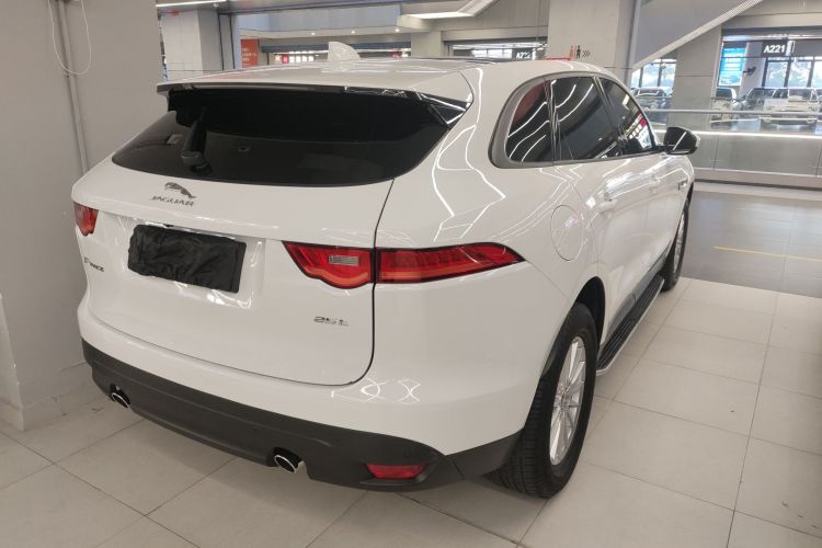 捷豹F-PACE 2018款 2.0T 两驱都市尊享版车身外观7