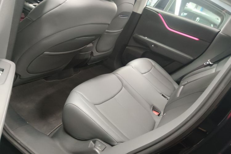 小鹏G6 2025款 625 长续航 Max 科技版中控内饰21