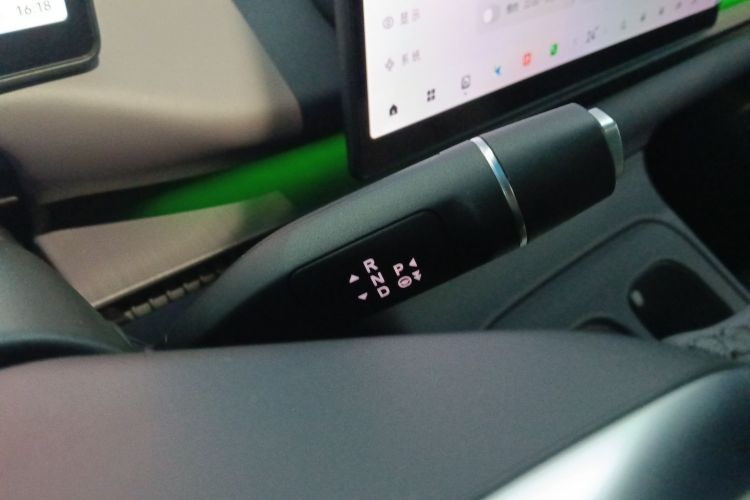 零跑汽车 零跑C10 2024款 210激光雷达版中控内饰18