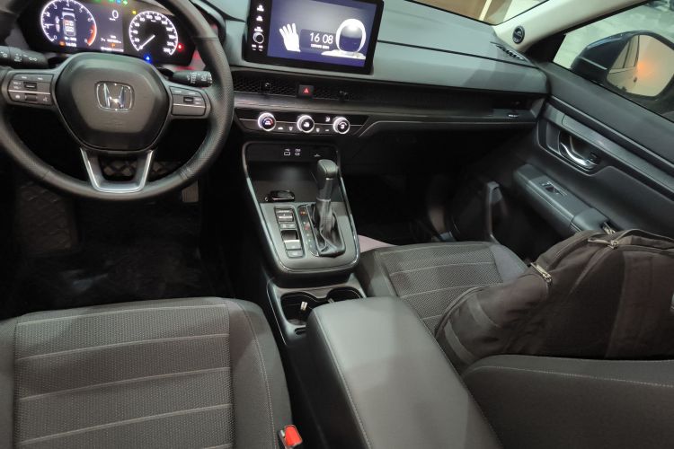 本田 皓影 2025款 240TURBO 两驱精英版 5座中控内饰18