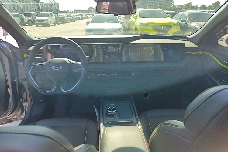 福特 蒙迪欧 2025款 2.0T EcoBoost E 混动 运动版中控内饰12